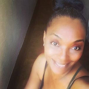 Meet your Posher, Yolanda